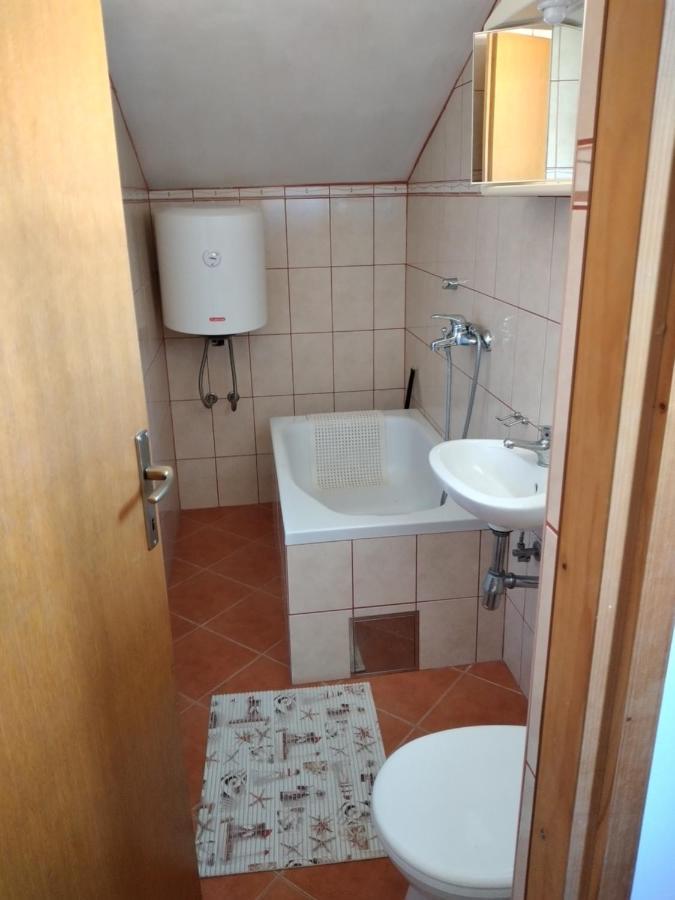 Apartmani Igercic Stinica Exterior photo